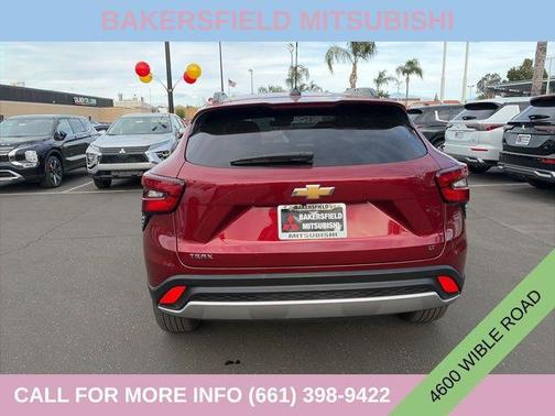 2025 Chevrolet Trax LT