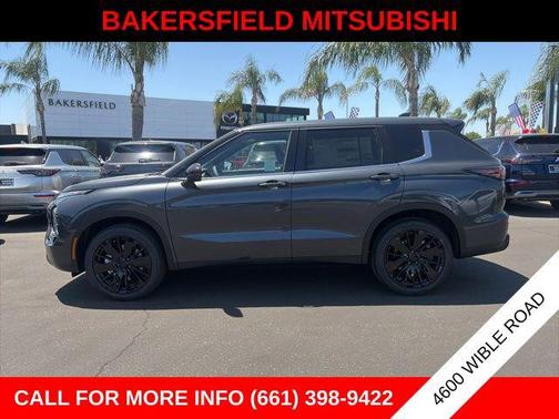 Graphite Gray 2026 Mitsubishi Outlander LE S-AWC