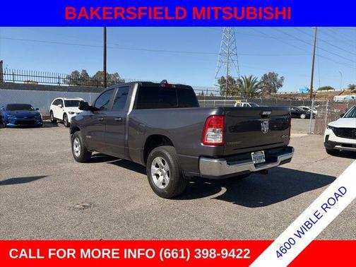 Granite Crystal Metallic Clearcoat 2019 RAM 1500 Big Horn