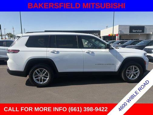 Bright White Clearcoat 2023 Jeep Grand Cherokee L Laredo