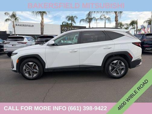 White Pearl 2025 Hyundai TUCSON SEL