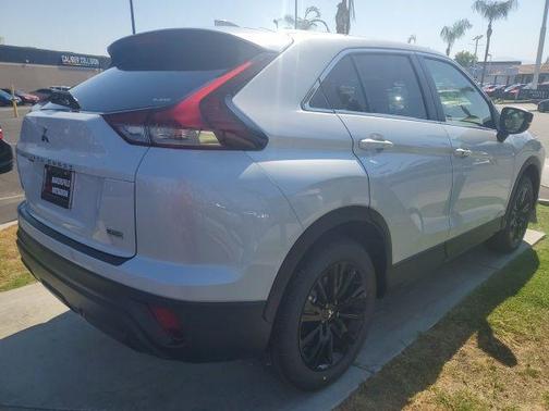 2025 Mitsubishi Eclipse Cross LE