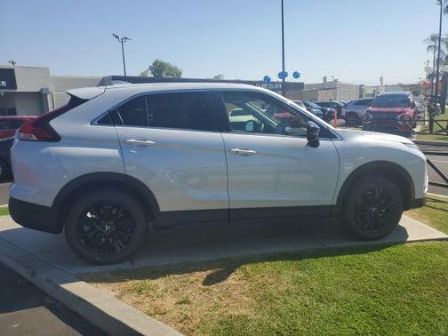 2025 Mitsubishi Eclipse Cross LE