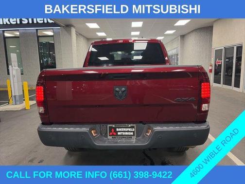2024 RAM 1500 Classic Warlock Crew Cab 4x4 5'7' Box