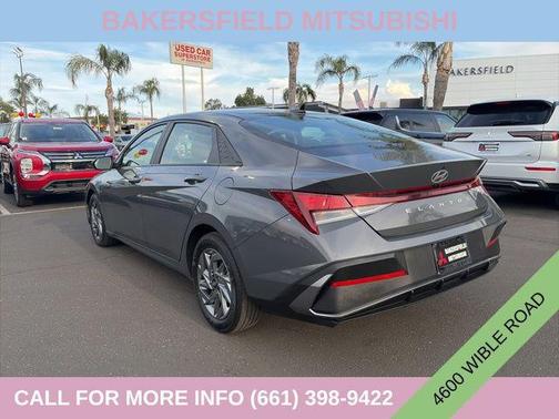 Ecotronic Gray 2024 Hyundai ELANTRA SEL