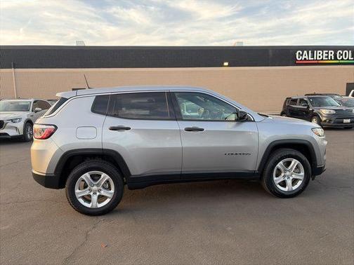 Billet Silver Metallic Clearcoat 2023 Jeep Compass Sport