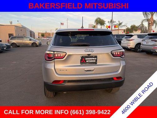 Billet Silver Metallic Clearcoat 2023 Jeep Compass Sport