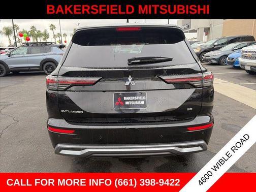 Black Diamond 2026 Mitsubishi Outlander SE