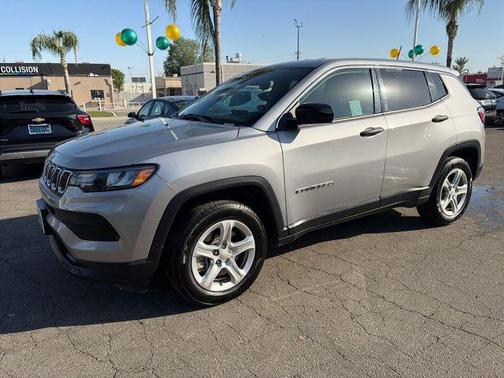 Billet Silver Metallic Clearcoat 2023 Jeep Compass Sport