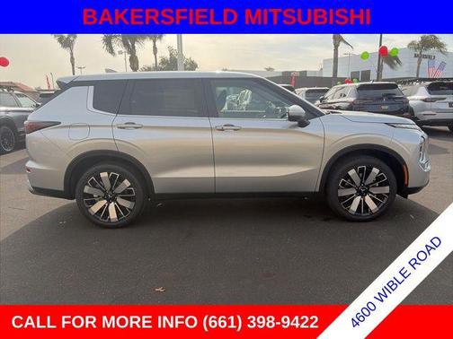 Silver Alloy 2026 Mitsubishi Outlander SE 2.5 S-AWC