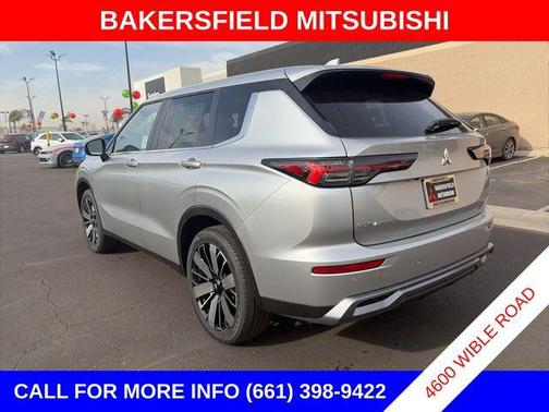 Silver Alloy 2026 Mitsubishi Outlander SE S-AWC