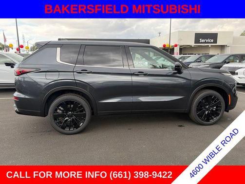 Graphite Gray 2026 Mitsubishi Outlander LE 2.5 2WD