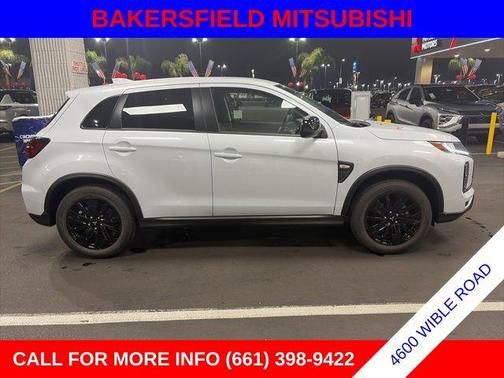Diamond White 2026 Mitsubishi Outlander Sport 2.0 LE