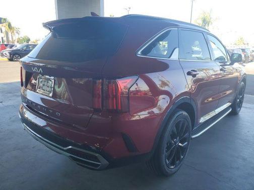 2022 Kia Sorento SX
