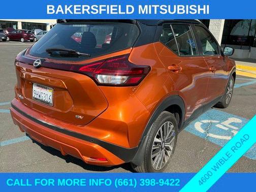 2023 Nissan Kicks SV