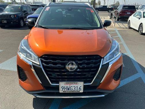 2023 Nissan Kicks SV
