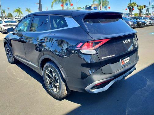 2023 Kia Sportage LX