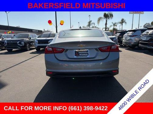 Sterling Gray Metallic 2024 Chevrolet Malibu FWD 1LT