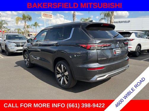 Graphite Gray 2026 Mitsubishi Outlander SEL 2.5 2WD