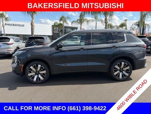 Graphite Gray 2026 Mitsubishi Outlander SEL
