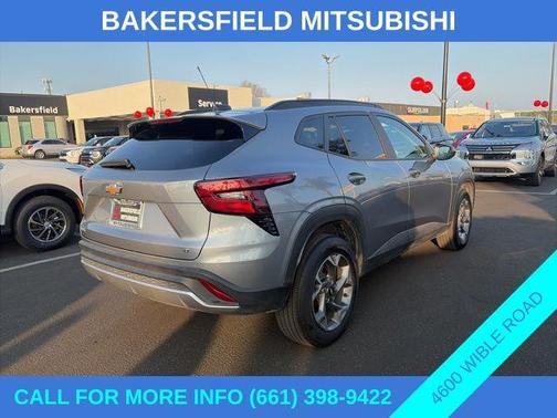 2025 Chevrolet Trax LT