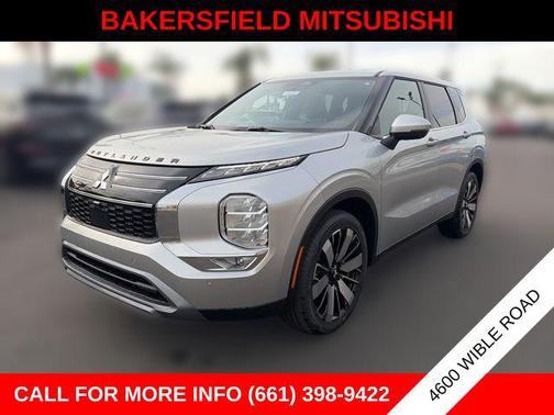 Silver Alloy 2026 Mitsubishi Outlander SE