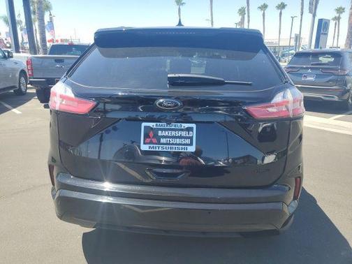 2023 Ford Edge SE