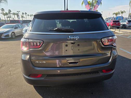 2023 Jeep Compass Sport