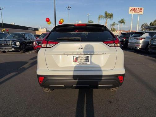 Diamond White 2026 Mitsubishi Eclipse Cross ES