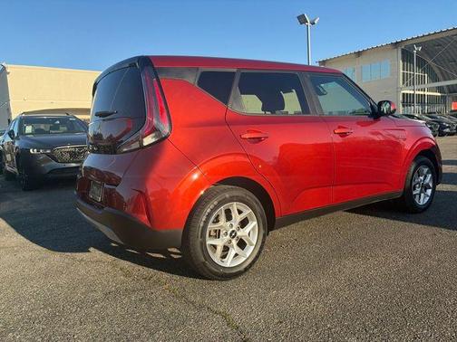 Mars Orange 2024 Kia Soul LX
