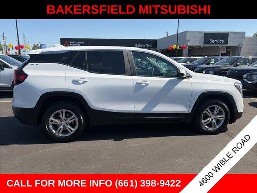 Summit White 2024 GMC Terrain SLE