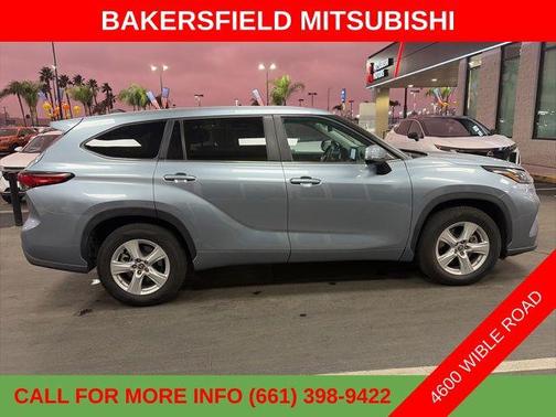 2023 Toyota Highlander LE