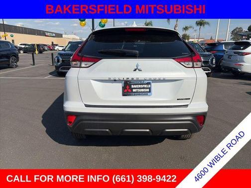Diamond White 2026 Mitsubishi Eclipse Cross LE