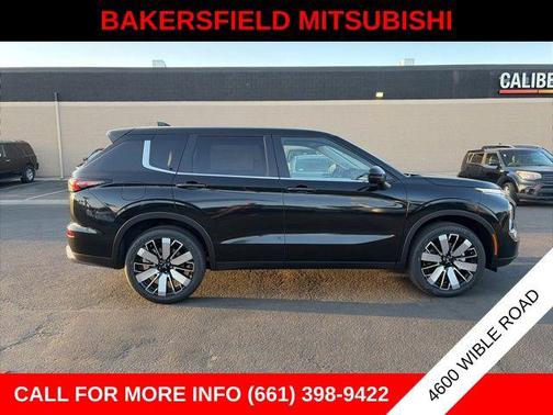 Black Diamond 2026 Mitsubishi Outlander SE