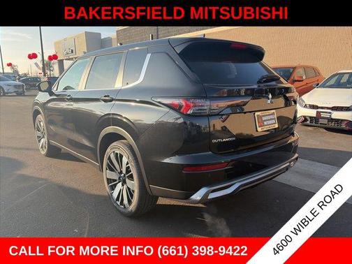Black Diamond 2026 Mitsubishi Outlander SE