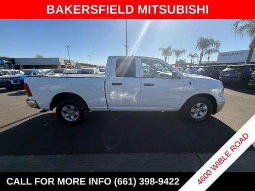 Bright White Clearcoat 2024 RAM 1500 Classic SLT