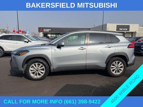 2024 Toyota Corolla Cross LE