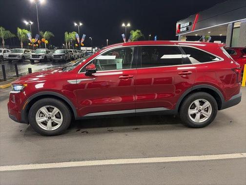 2023 Kia Sorento LX