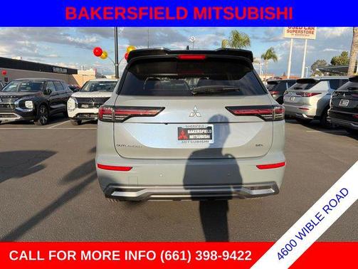 Moonstone 2026 Mitsubishi Outlander SEL 2.5 2WD