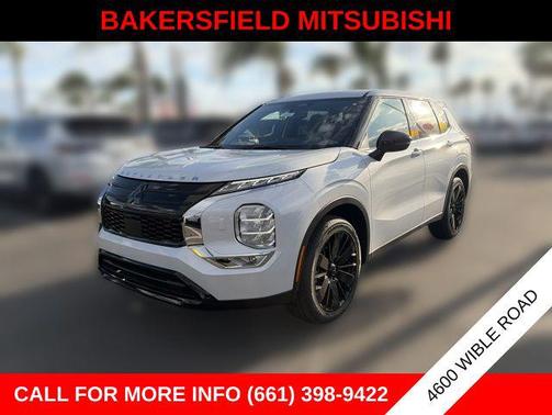 Diamond White 2026 Mitsubishi Outlander LE S-AWC