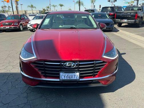 2023 Hyundai SONATA SE
