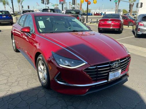 2023 Hyundai SONATA SE