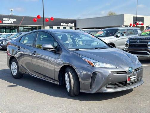 2021 Toyota Prius LE