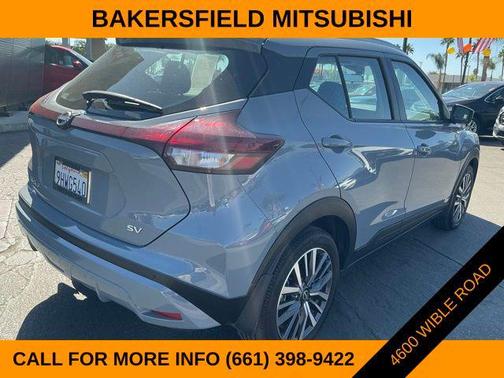 2023 Nissan Kicks SV