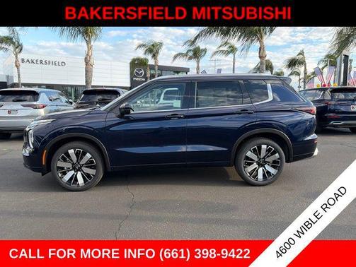 Cosmic Blue 2026 Mitsubishi Outlander SEL