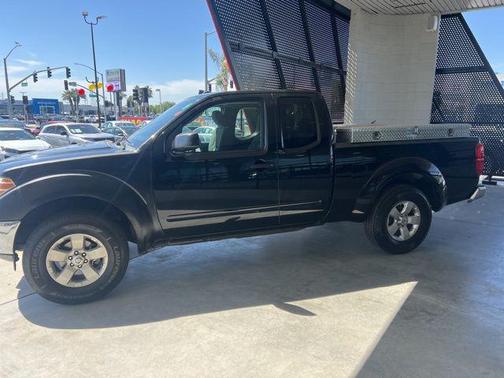 2011 Nissan Frontier SV