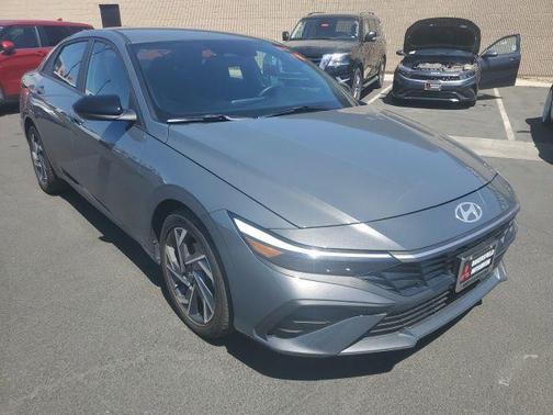 2025 Hyundai ELANTRA Sport