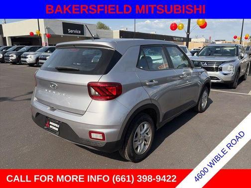 Shimmering Silver 2024 Hyundai VENUE SE
