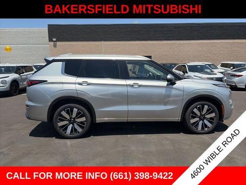 Silver Alloy 2026 Mitsubishi Outlander SEL