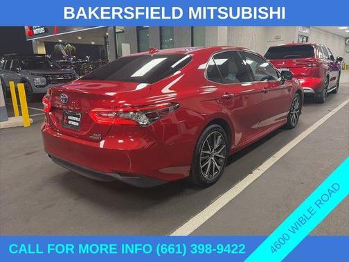 2024 Toyota Camry Hybrid XLE